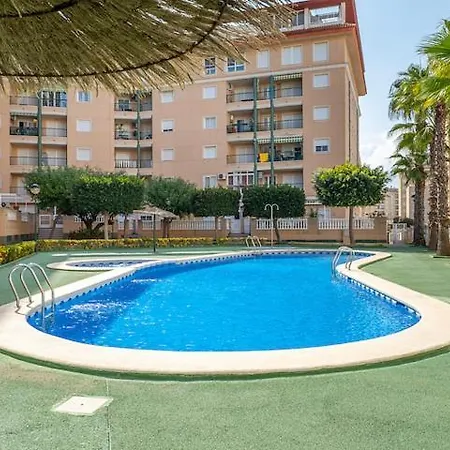 Puerto Pinar Luxe * גוארדמר דל סגורה